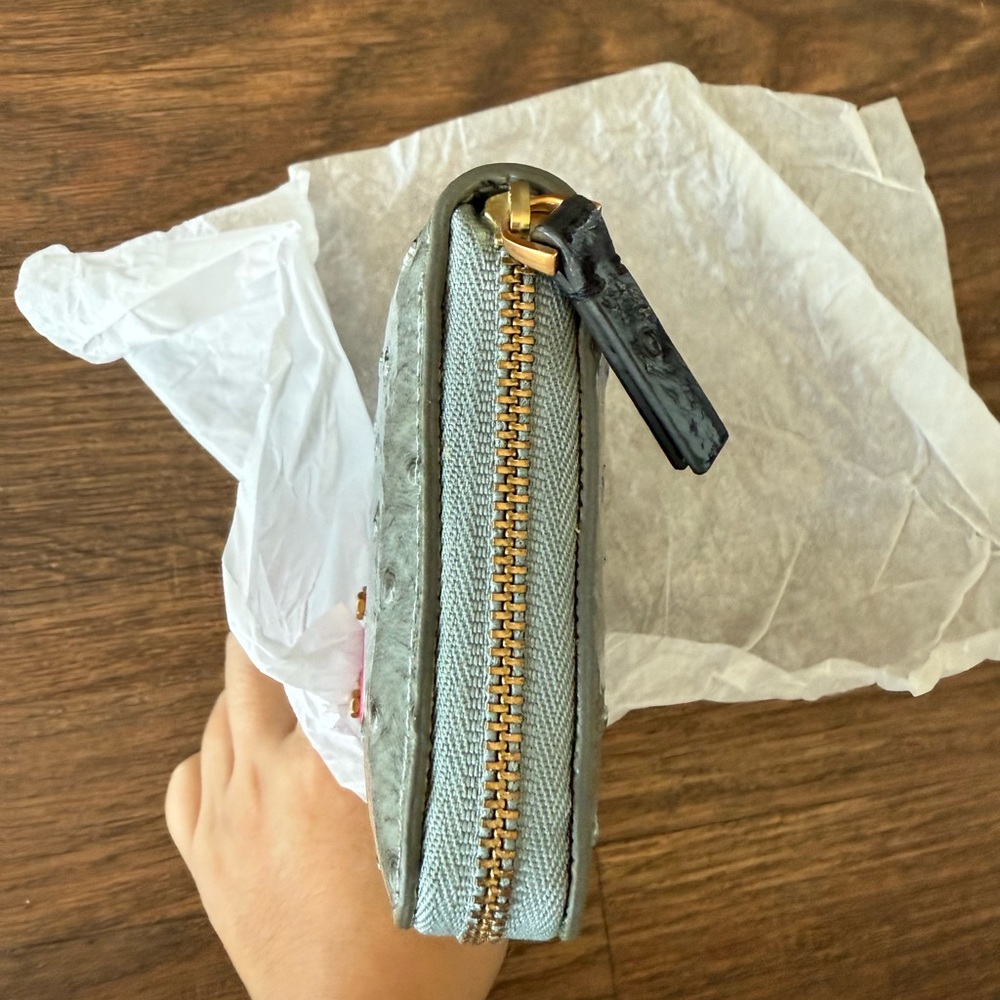 NWT Marc Jacobs Ostrich Zip Around Wallet - Gray / Pink - Picture 8 of 9